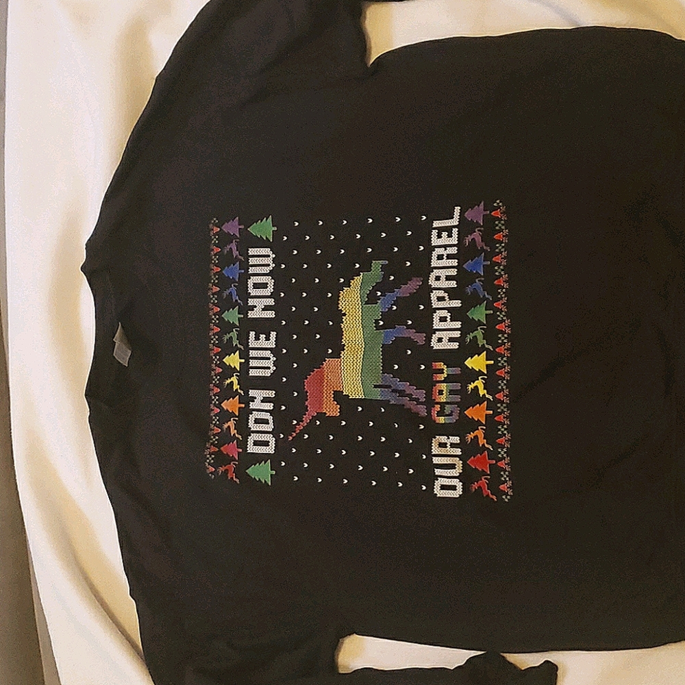 Sweatshirt
